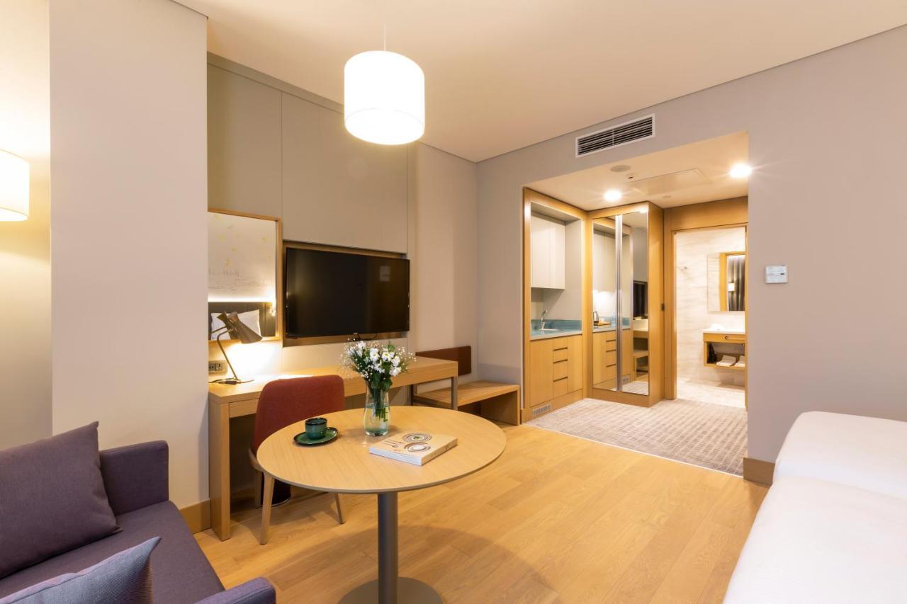 Radisson Hotel Istanbul Harbiye 外观 照片