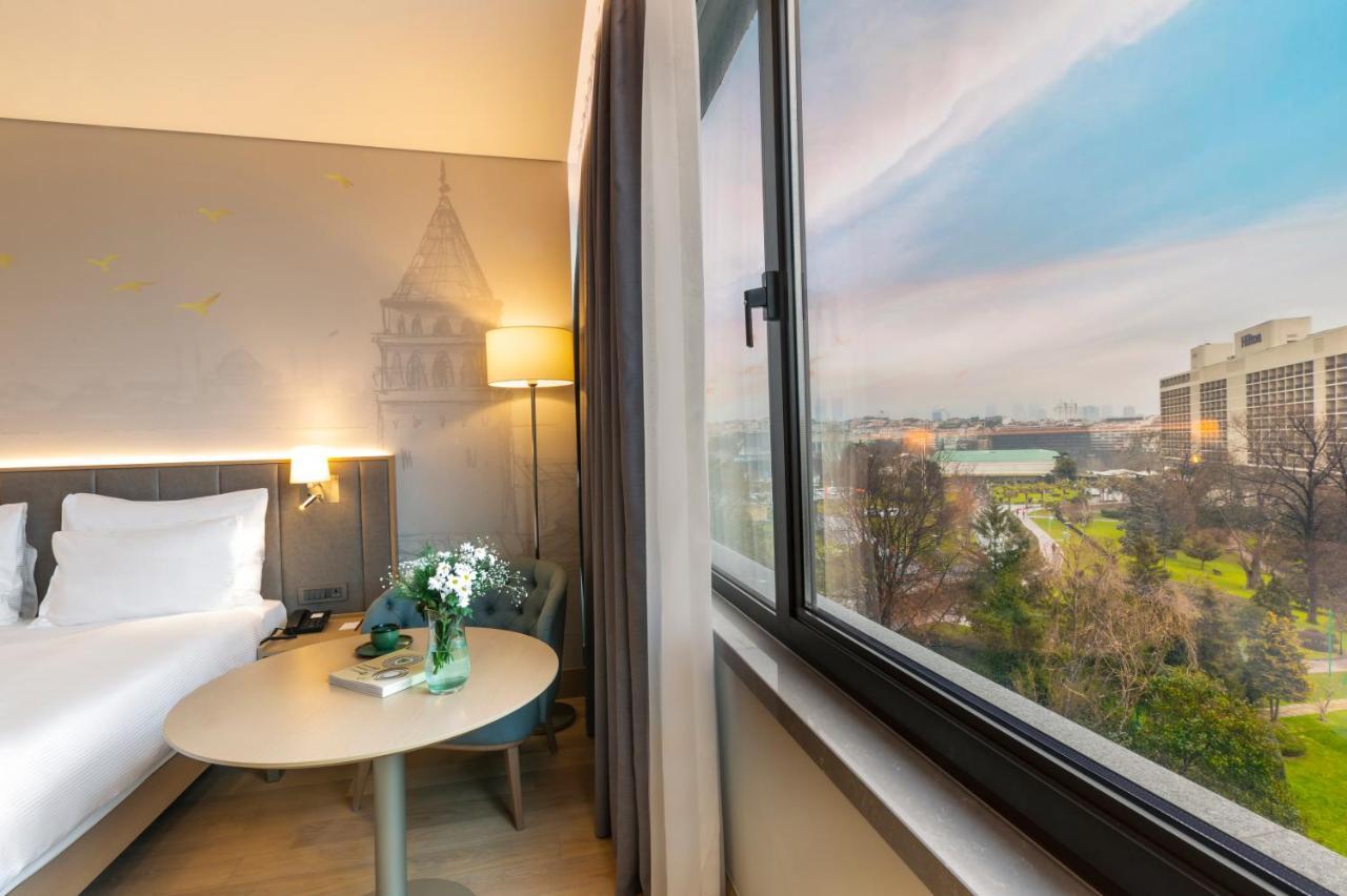 Radisson Hotel Istanbul Harbiye 外观 照片