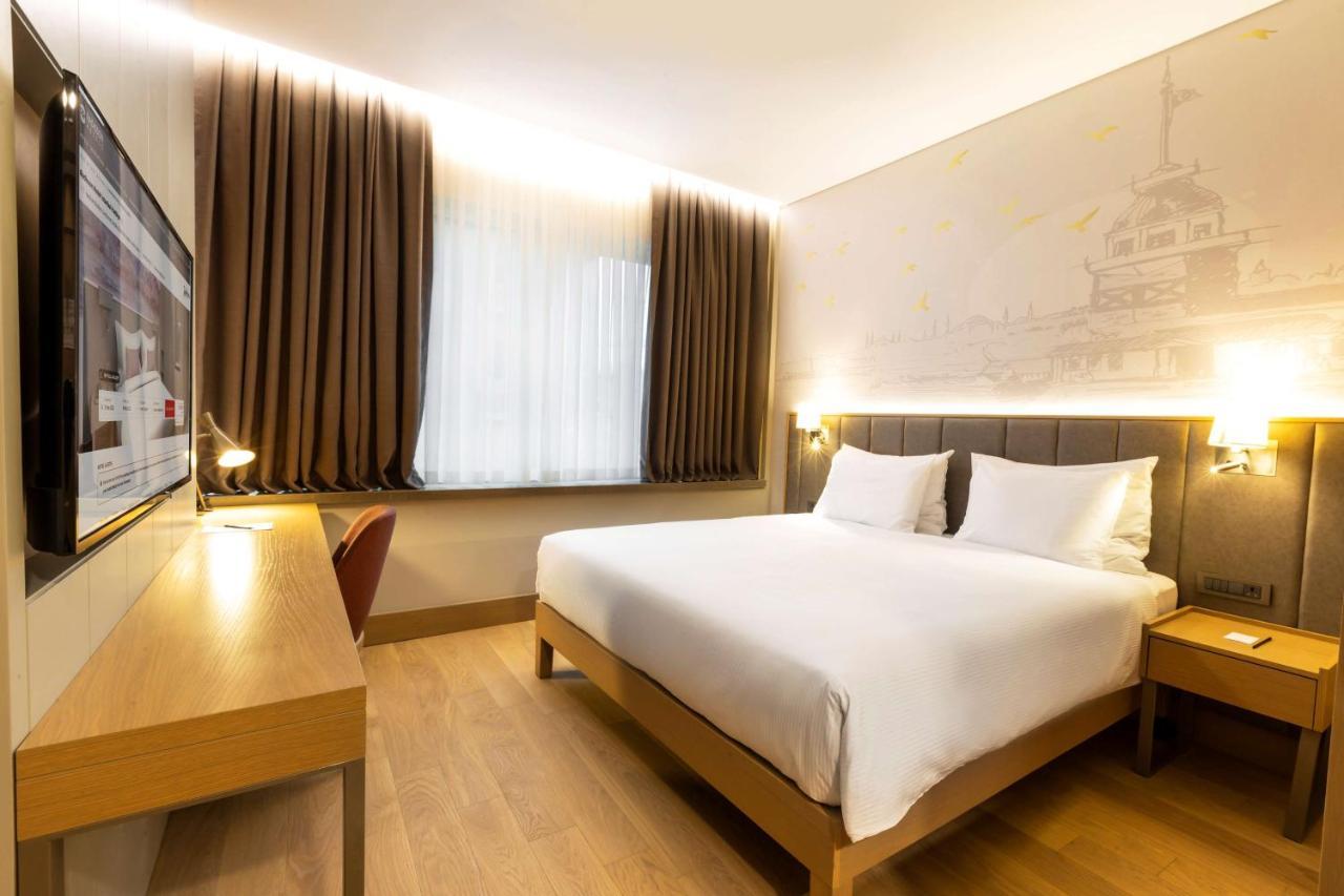 Radisson Hotel Istanbul Harbiye 外观 照片